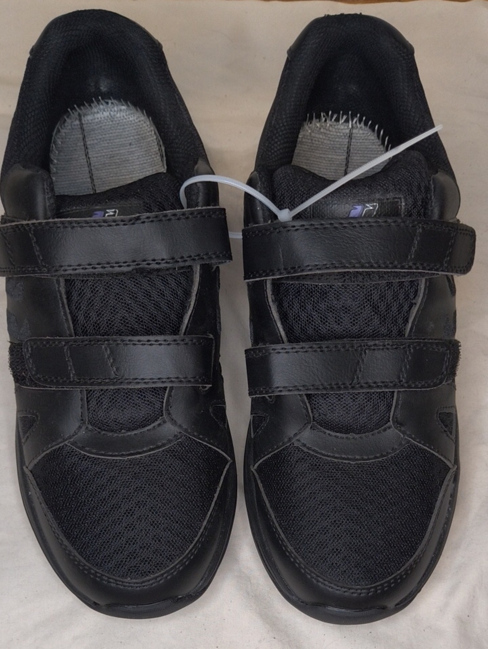 Men's Black Athletic Slip Resistant Velcro Trainer Shoes Size 10 AL